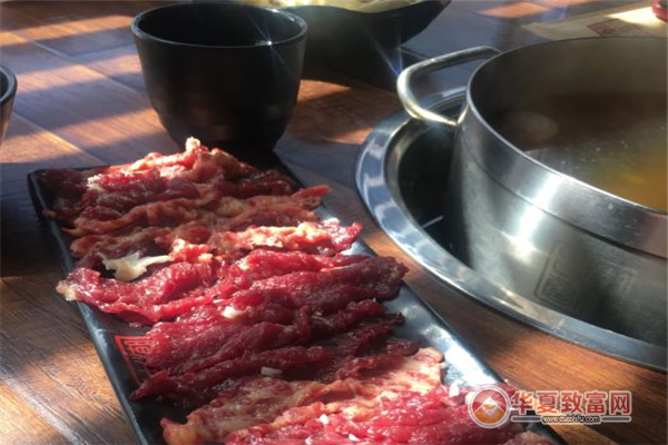 潮汕古巷牛肉火锅加盟
